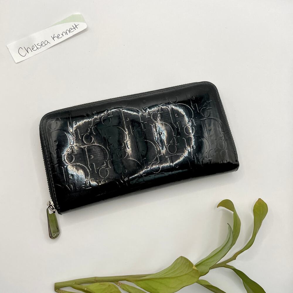 Christian Dior Diorissimo Patent Leather Zip Around Wallet Logo Black